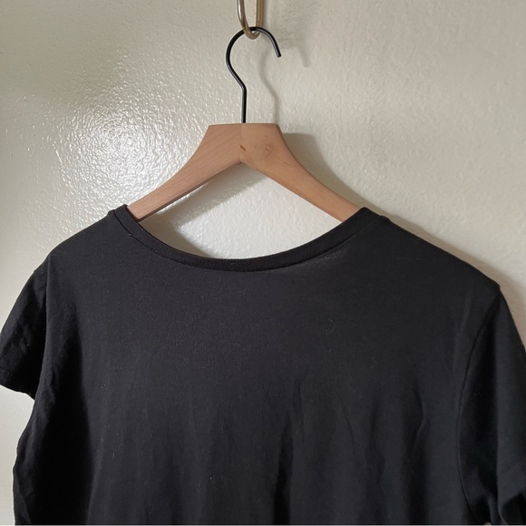 Torrid | Love Daisy Crop Tee - Picture 5 of 6